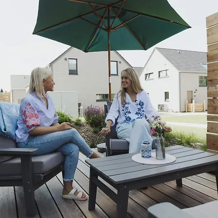Urlaubshaus Mit Grosser Terrasse * Sagard
